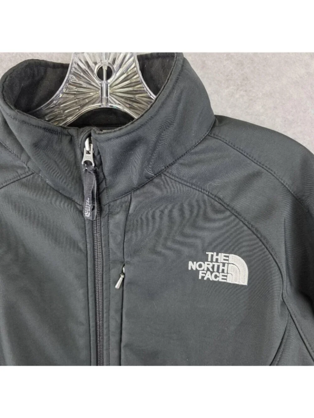 The North Face Softshell Jacket Mens XL Black Full Zip Lined Pockets